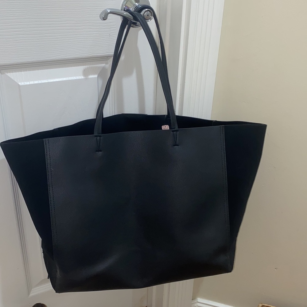 Victoria Secret Tote - Picture 2 of 4